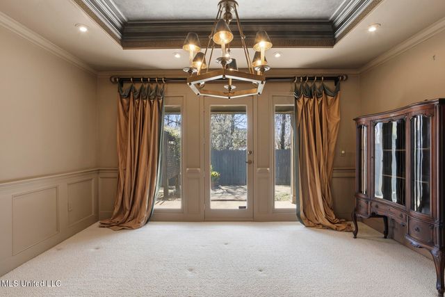 18 Moss Forest Circle, Jackson, MS 39211