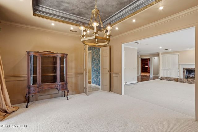 18 Moss Forest Circle, Jackson, MS 39211