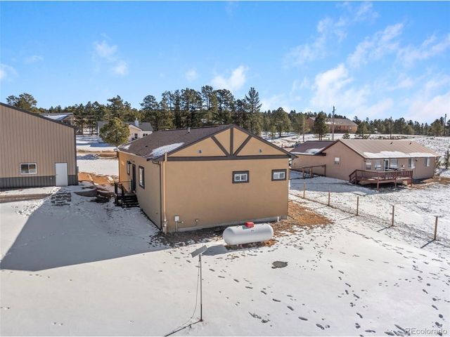 489 Duesouth Rd, Florissant, CO 80816