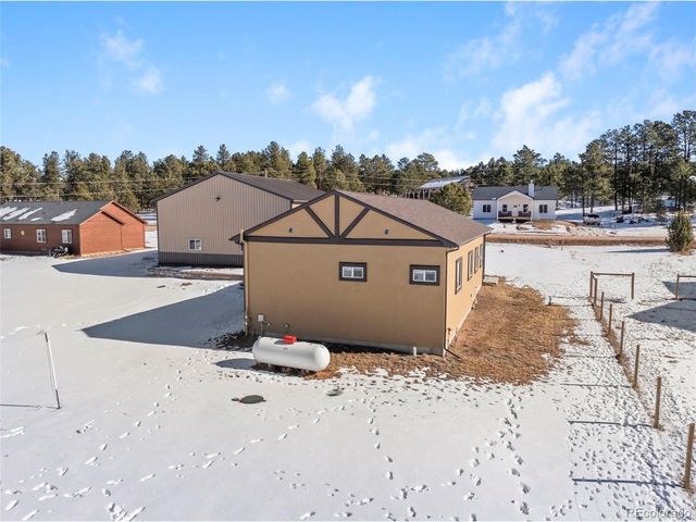 489 Duesouth Rd, Florissant, CO 80816