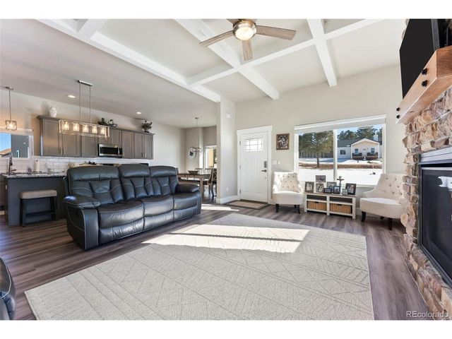 489 Duesouth Rd, Florissant, CO 80816