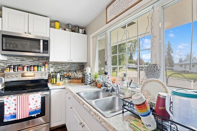 213 BENTLEY DRIVE, Fairbanks, AK 99701
