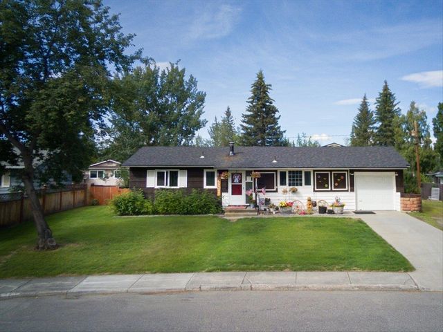 213 BENTLEY DRIVE, Fairbanks, AK 99701