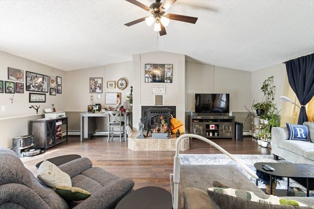 213 BENTLEY DRIVE, Fairbanks, AK 99701