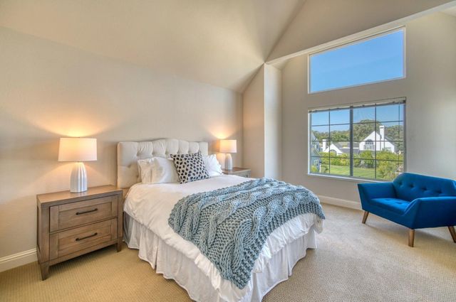 21 Merion Road, Half Moon Bay, CA 94019