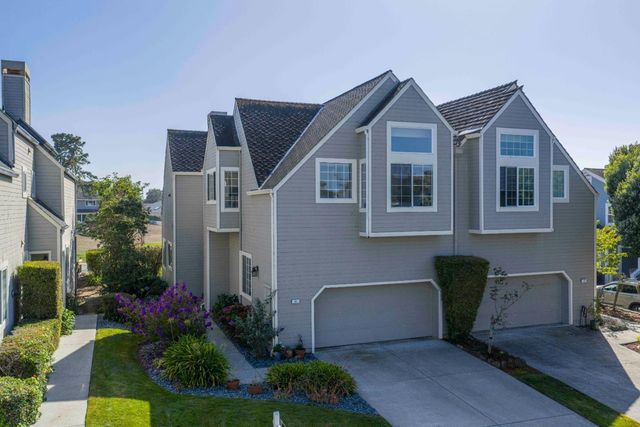 21 Merion Road, Half Moon Bay, CA 94019