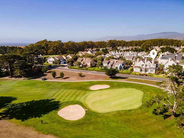 21 Merion Road, Half Moon Bay, CA 94019