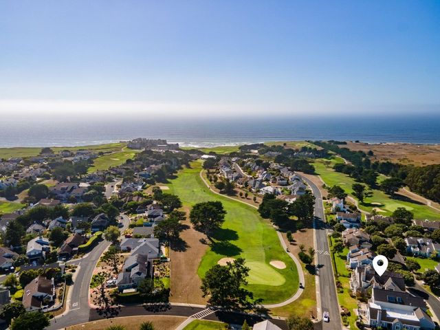 21 Merion Road, Half Moon Bay, CA 94019