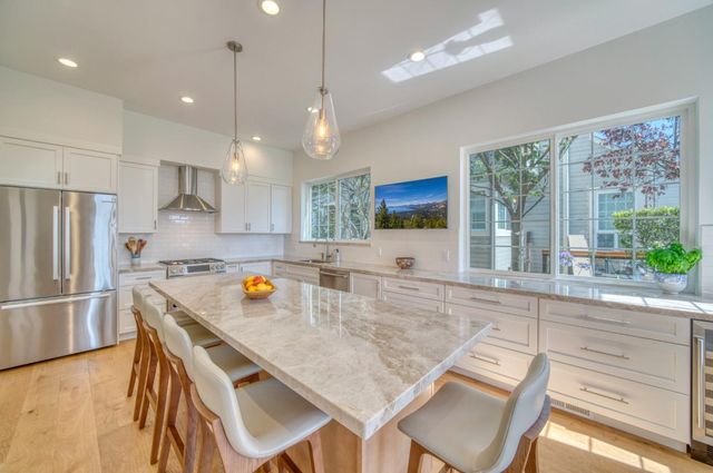 21 Merion Road, Half Moon Bay, CA 94019