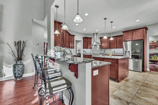 476 Maxshire Ct, Clarksville, TN 37043