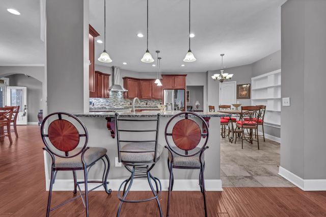 476 Maxshire Ct, Clarksville, TN 37043