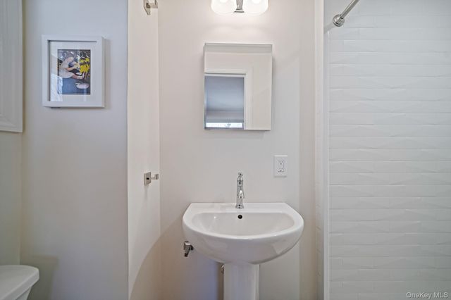 146 Halsey Manor Road, Manorville, NY 11949