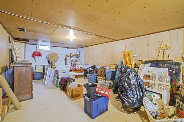 146 Halsey Manor Road, Manorville, NY 11949