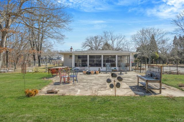 146 Halsey Manor Road, Manorville, NY 11949