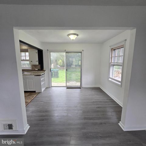 21676 N ESSEX DR, Lexington Park, MD 20653