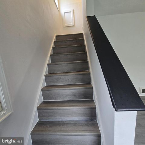 21676 N ESSEX DR, Lexington Park, MD 20653