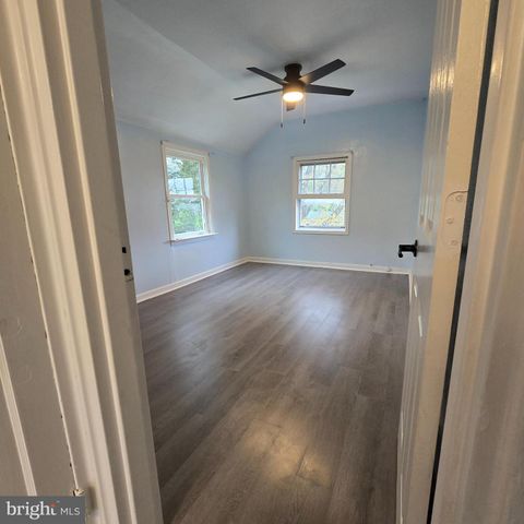 21676 N ESSEX DR, Lexington Park, MD 20653