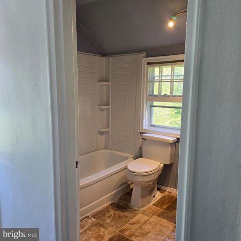 21676 N ESSEX DR, Lexington Park, MD 20653