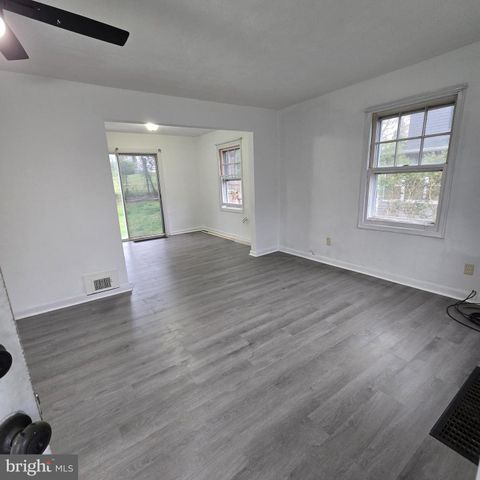 21676 N ESSEX DR, Lexington Park, MD 20653