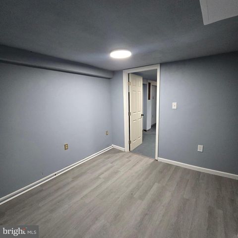21676 N ESSEX DR, Lexington Park, MD 20653