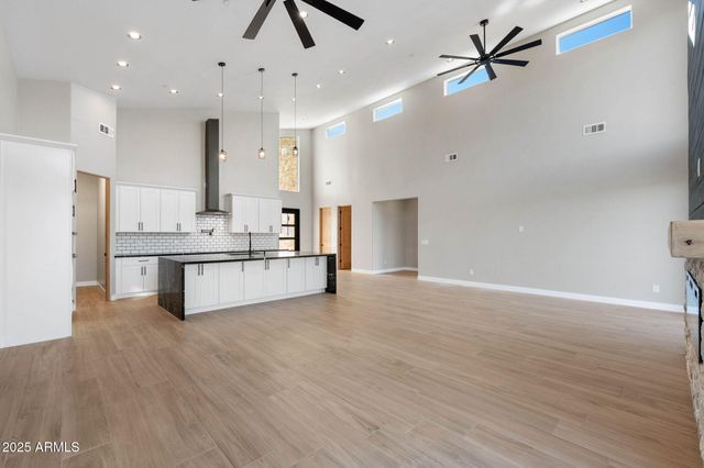 15860 E BROKEN BIT Road, Mayer, AZ 86333