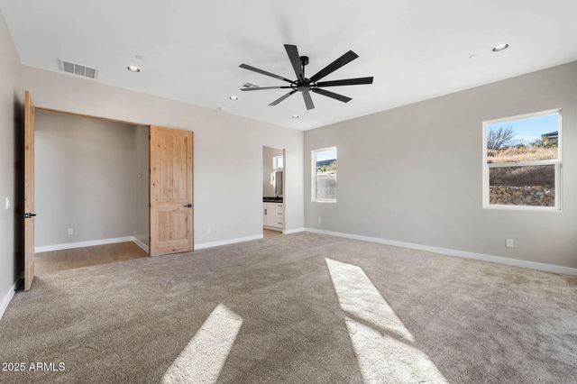 15860 E BROKEN BIT Road, Mayer, AZ 86333