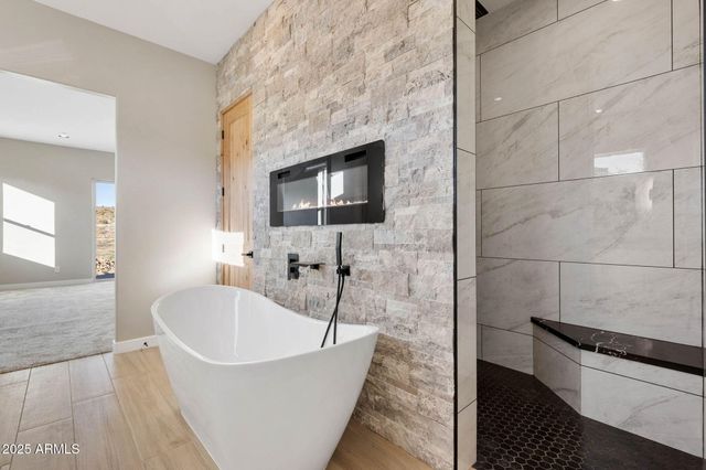 15860 E BROKEN BIT Road, Mayer, AZ 86333