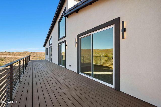 15860 E BROKEN BIT Road, Mayer, AZ 86333