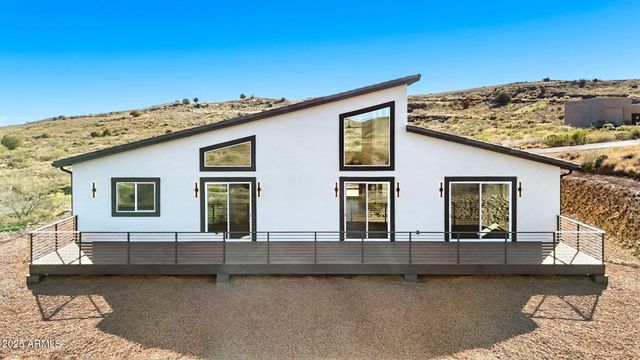 15860 E BROKEN BIT Road, Mayer, AZ 86333