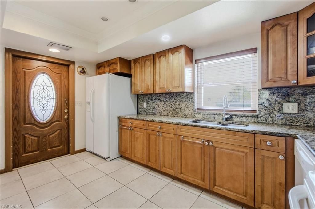 4704 SE 6th AVE C, CAPE CORAL, FL 33904 — photo 2