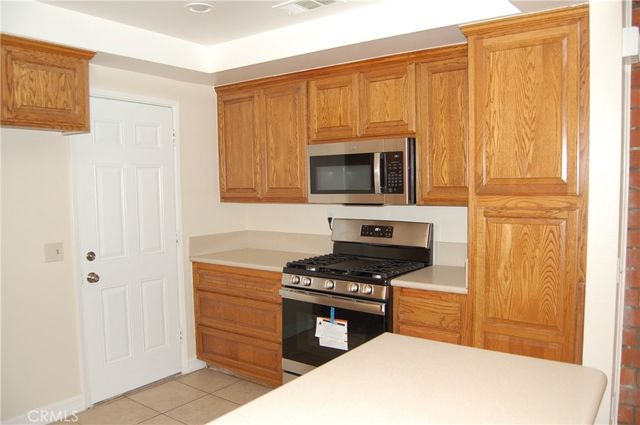 8484 MONTEEL Place, Riverside, CA 92504