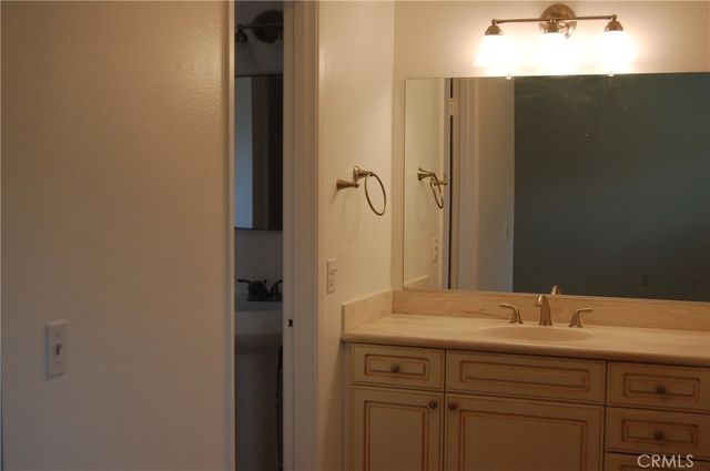8484 MONTEEL Place, Riverside, CA 92504