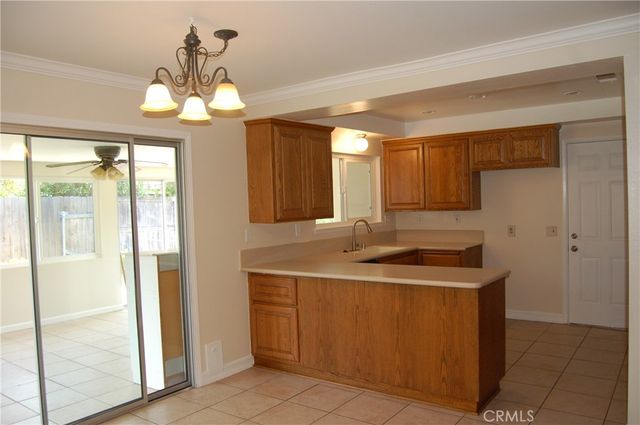 8484 MONTEEL Place, Riverside, CA 92504
