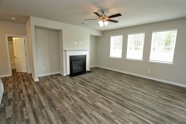 4205 Woodsley Place, Loganville, GA 30052