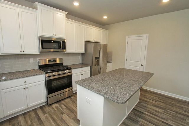 4205 Woodsley Place, Loganville, GA 30052