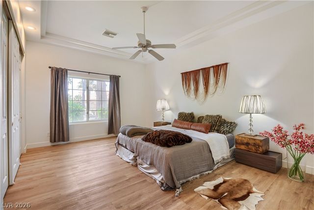 8046 Silver King Drive, Las Vegas, NV 89129