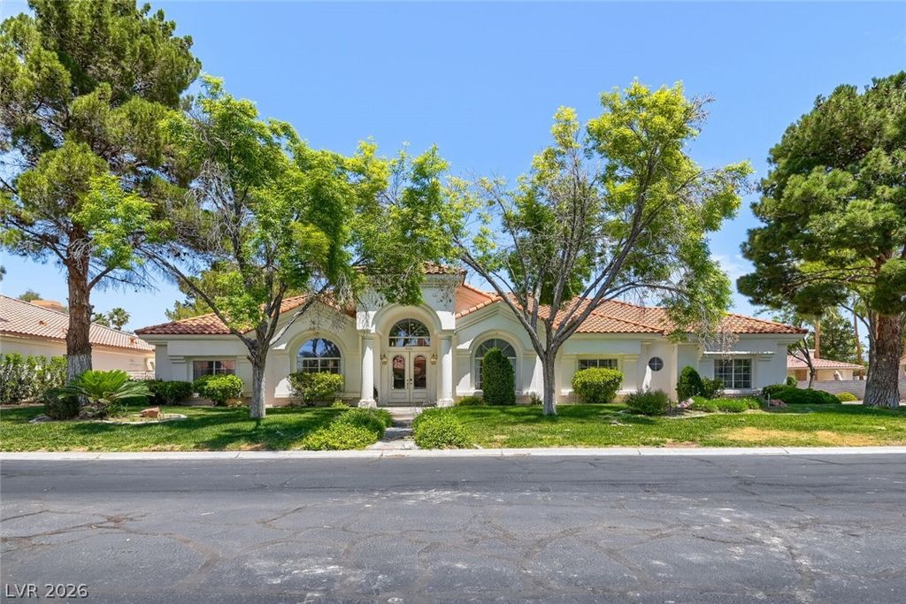 8046 Silver King Drive, Las Vegas, NV 89129