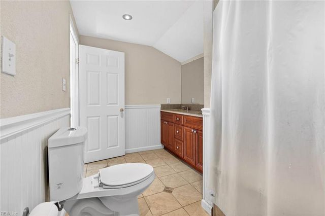 2220 Ardmore AVE, Chesapeake, VA 23324