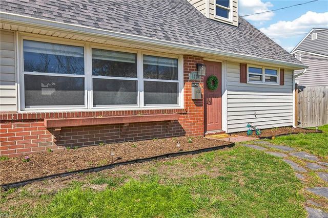 2220 Ardmore AVE, Chesapeake, VA 23324