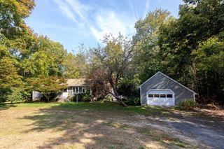 145 County Road, Plympton, MA 02367