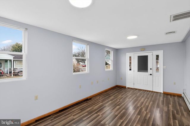 14423 LAMAR RD, Woodbridge, VA 22191