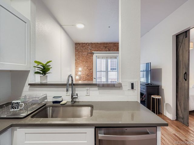 1425 N Washington St 205, Denver, CO 80203