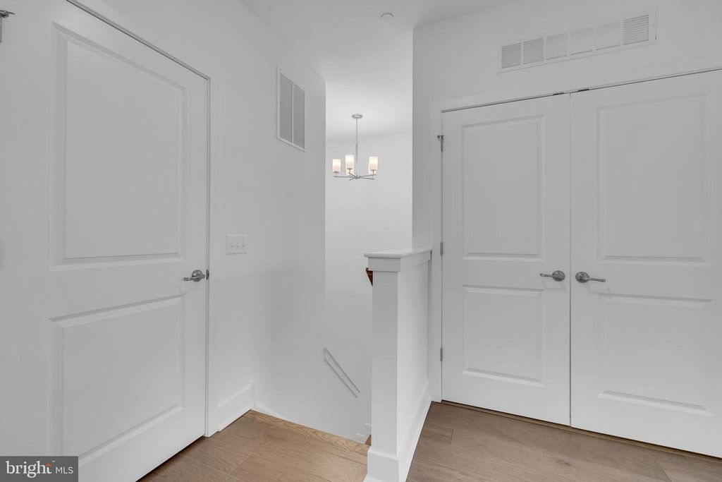 Image 16 of property listing at 257 LEWIS FISHER DRIVE, Pennington, NJ 08534