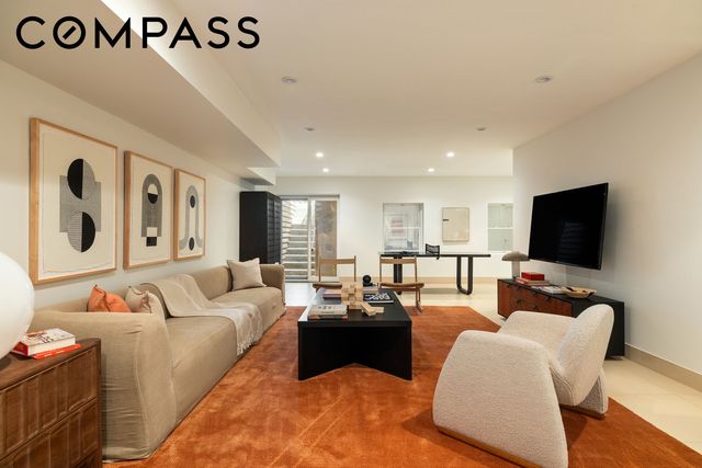 539 Clinton Street, New York City, NY 11231