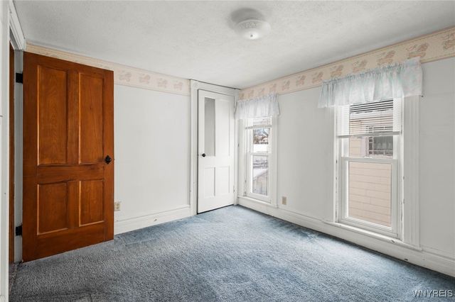 24 South Main Street, Batavia City, NY 14020