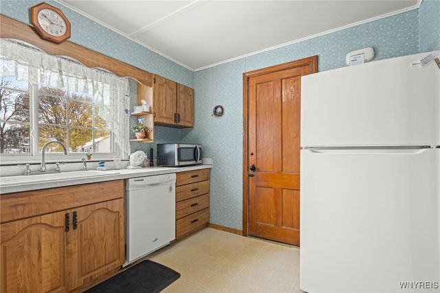 24 South Main Street, Batavia City, NY 14020