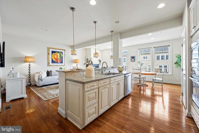 8607 SPRINGVALE DR, Lutherville Timonium, MD 21093
