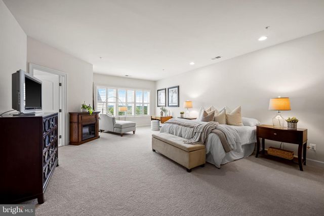 8607 SPRINGVALE DR, Lutherville Timonium, MD 21093
