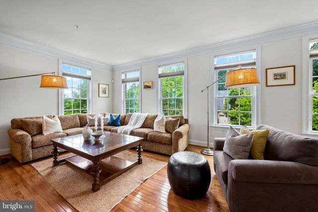 8607 SPRINGVALE DR, Lutherville Timonium, MD 21093
