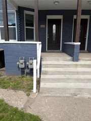 2420 Field Street, Detroit, MI 48214